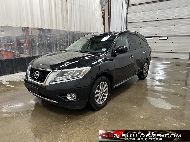 2015 Nissan Pathfinder SV